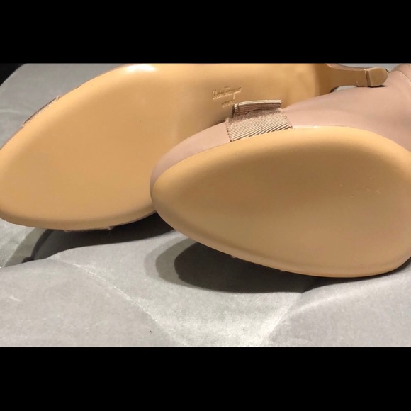 Salvatore Ferragamo booties Brand New size 8.5 - Picture 6 of 7